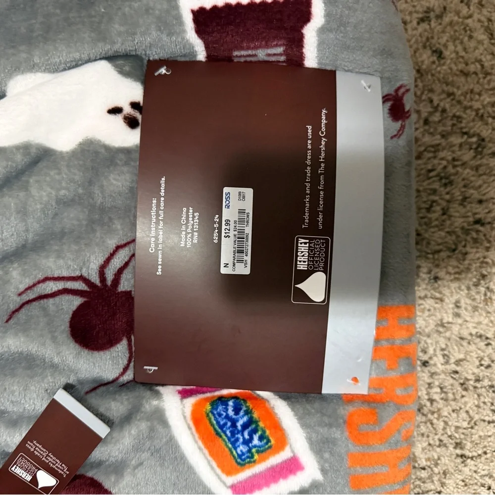 Viral 2024 Hershey's Halloween Plush Fleece Throw Blanket 60x70”